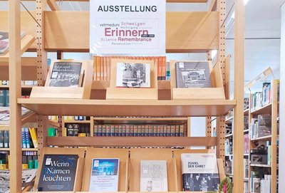 Buchregal Bibliothek